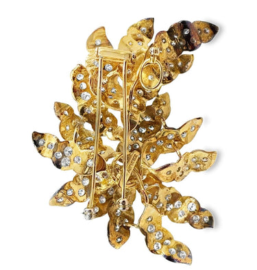 Vintage 18K Gold Diamond Brooch.