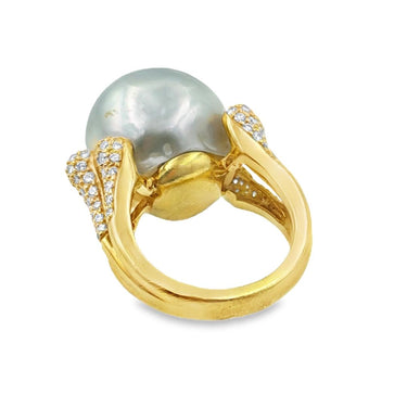 18K Gold South Sea Pearl and Diamond Ring