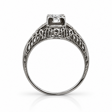 18K White Gold Diamond Ring