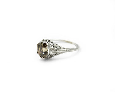 Art Deco White Gold and Diamond Filigree Ring