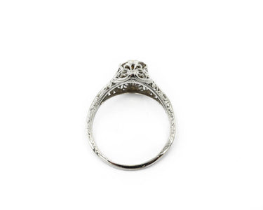 Art Deco White Gold and Diamond Filigree Ring