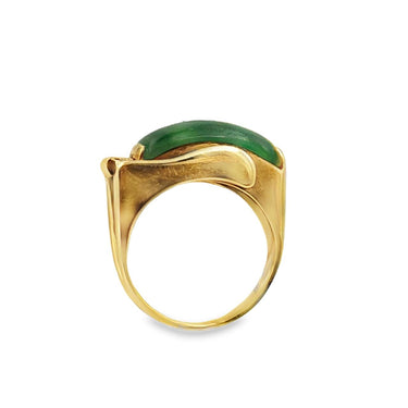 Retro Yellow Gold Jadite Jade and Diamond Buckle Ring